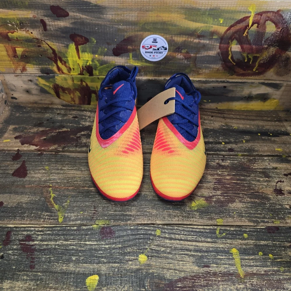 Nike phantom elite